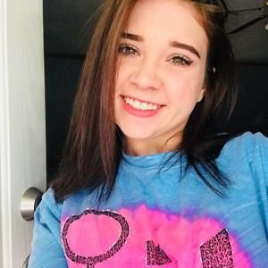 Meet your Posher, Alisha